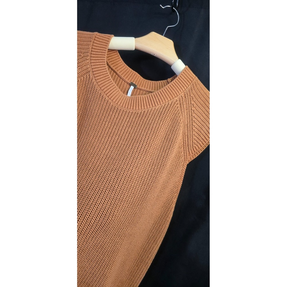 $158 NEW L YOUNG FABULOUS BROKE YFB‎ mustard brown fall sleeveless sweater vest - Picture 3 of 7